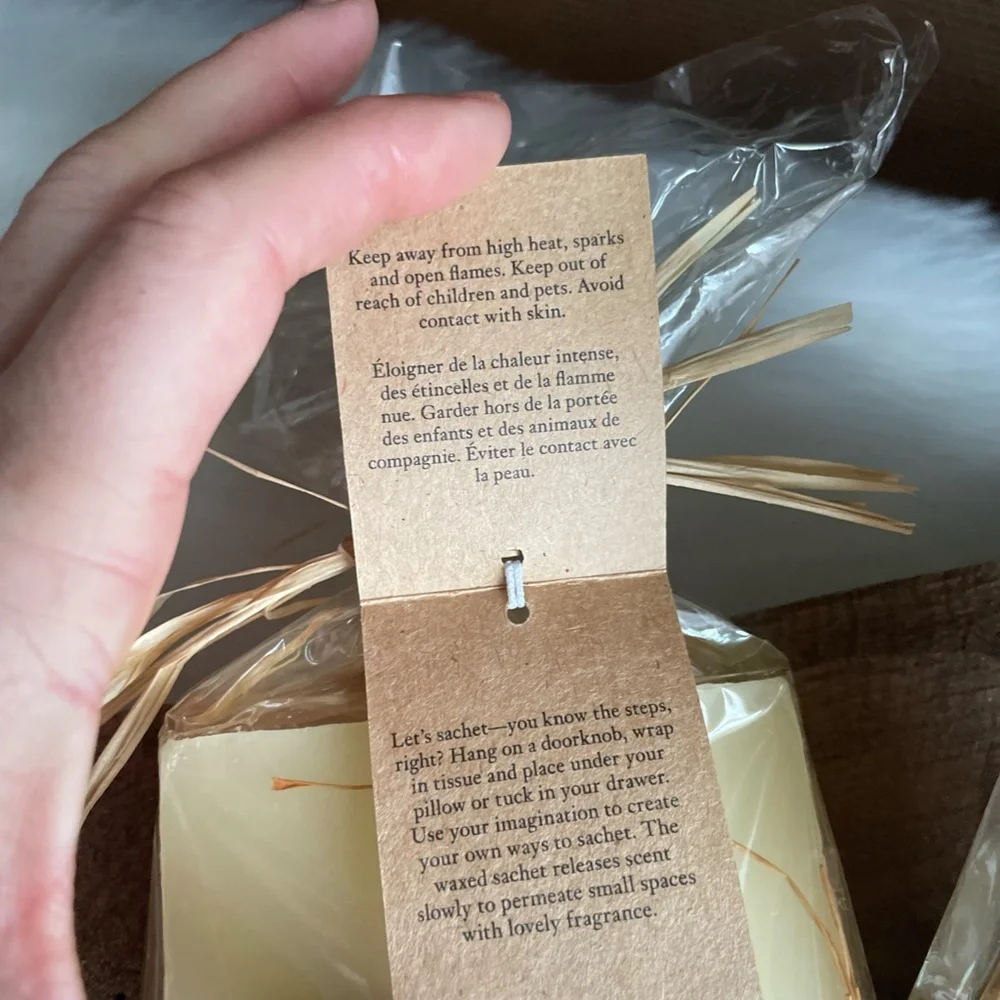 PIER 1 IMPORTS FALL BOTANICS FRAGRANCE WAX SACHET NEW (1 SACHET)